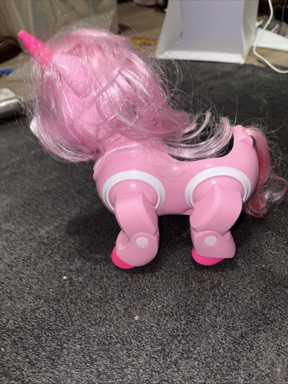 Vivitar Robo: Dancing Robot Unicorn, Pink, Lights Up, Wiggling Head Working